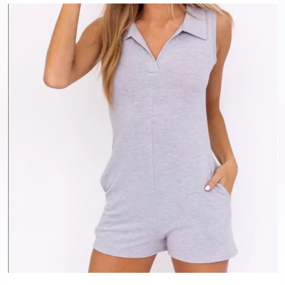 Le Lis gray sleeveless romper size large nwt